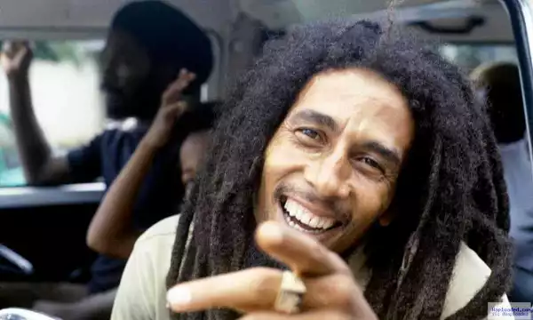 Bob marley - Out of space (hot)